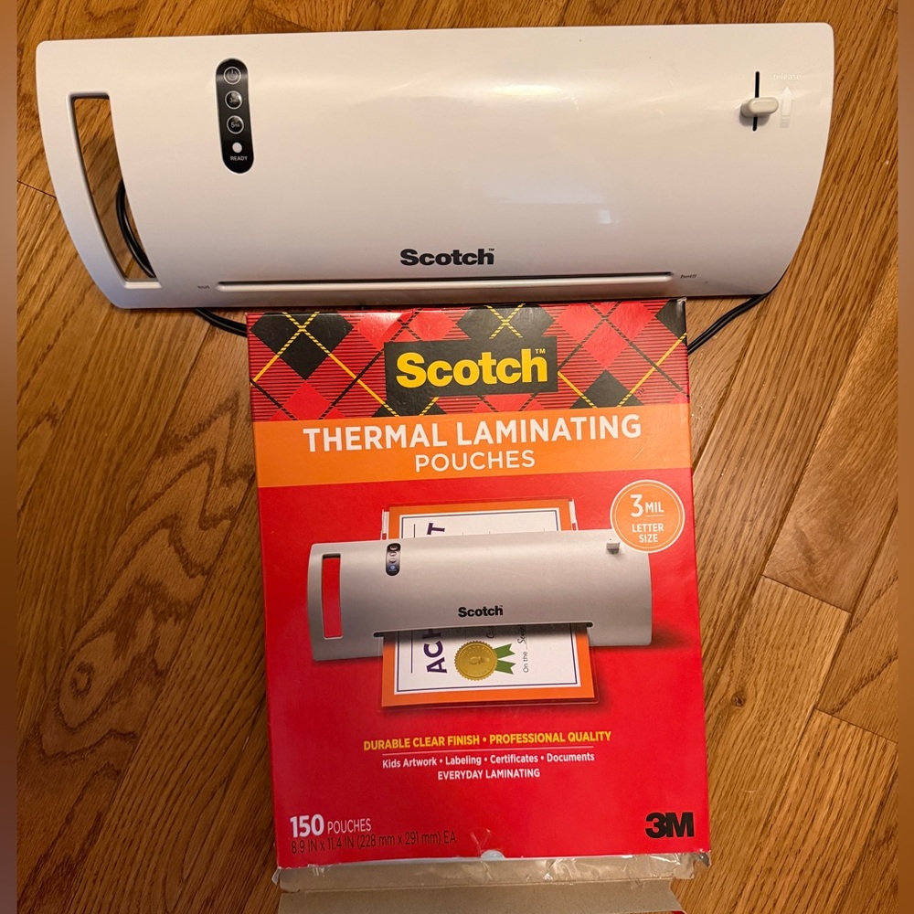 Scotch Thermal Laminator with Pouches - White